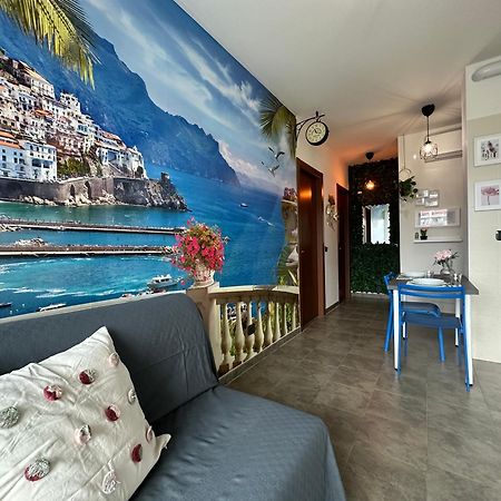 Il Gabbiano Savona "Luxury House" - Wifi, Parking, Shopping Centerアパートメント エクステリア 写真